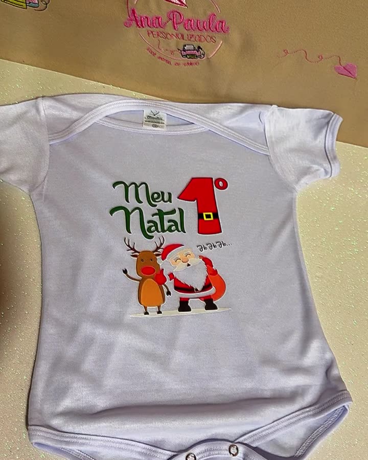 Body de bebê com estampa Meu 1º Natal